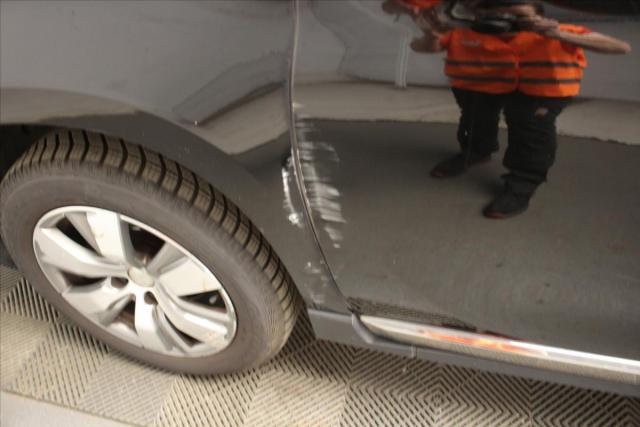 Peugeot 2008 image 2