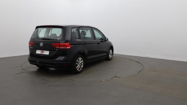 Volkswagen Touran image 1