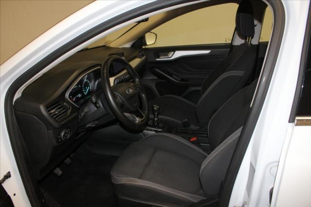 Ford Focus image 3