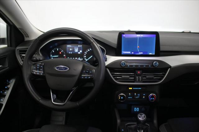 Ford Focus image 6