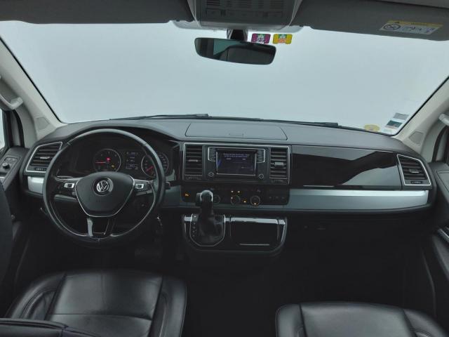 Volkswagen Caravelle image 6