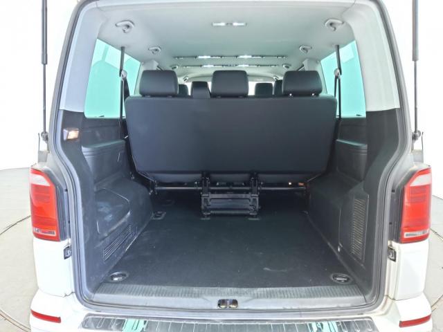 Volkswagen Caravelle image 2