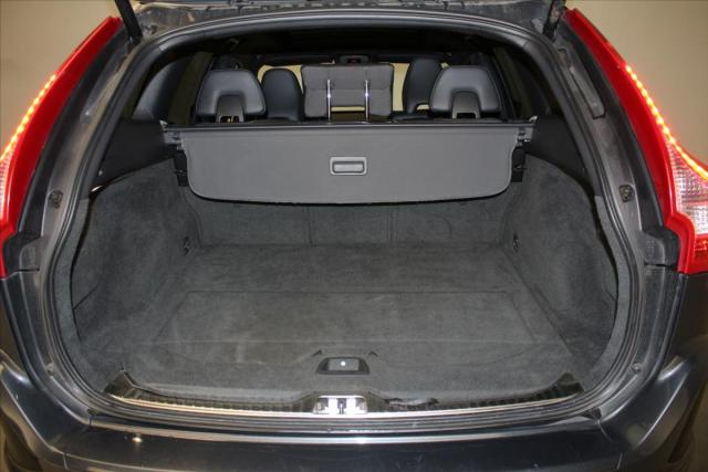 Volvo Xc60 image 8