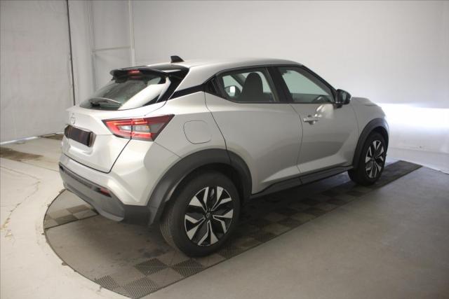 Nissan Juke image 4