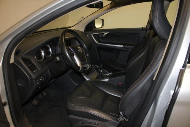 Volvo Xc60 image 1