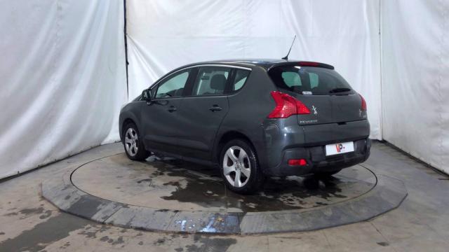 Peugeot 3008 image 2