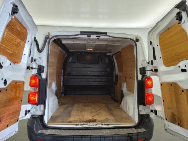 Peugeot Expert image 2
