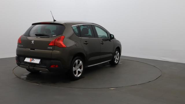 Peugeot 3008 image 2