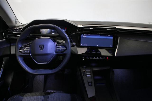 Peugeot 308 image 1