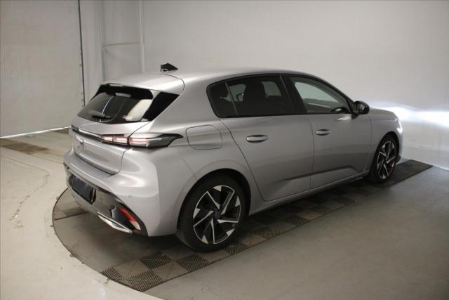 Peugeot 308 image 5