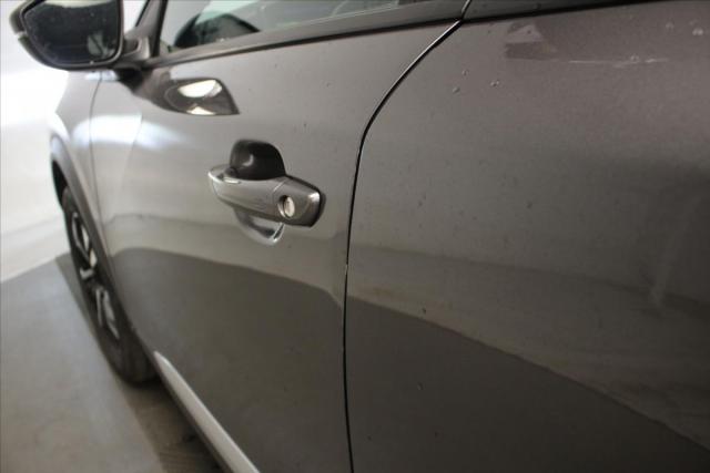 Peugeot 2008 image 1