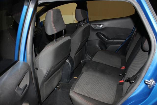 Ford Fiesta image 2