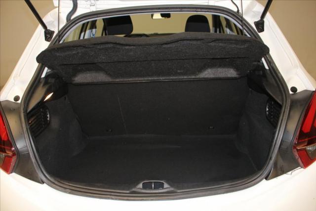 Peugeot 208 image 3