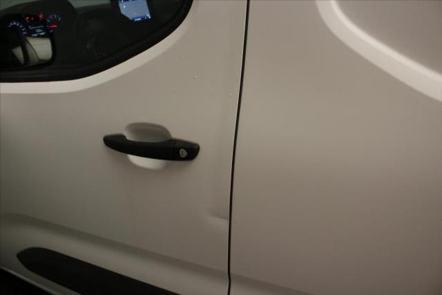 Peugeot Partner image 4