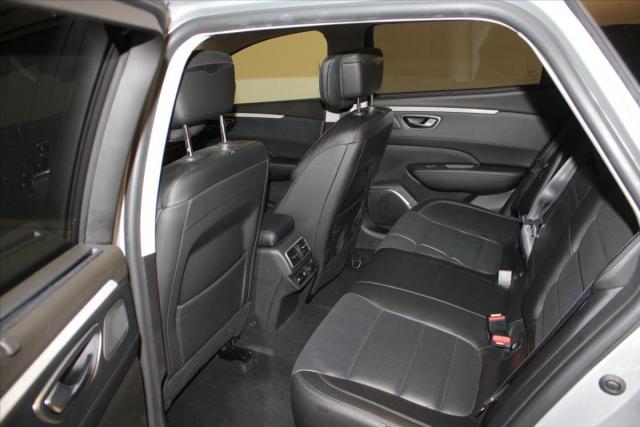Renault Talisman Estate image 7
