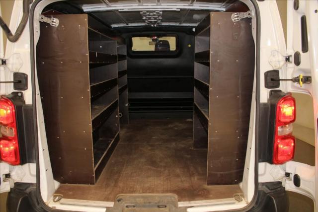 Peugeot Expert image 3