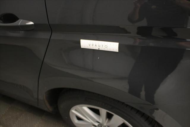 Volkswagen Touran image 4