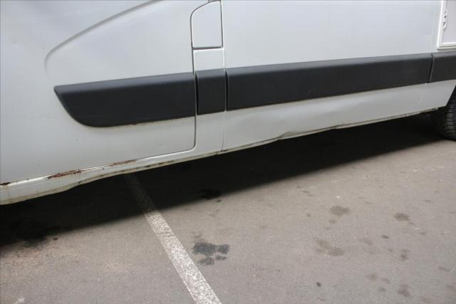 Renault Master image 2