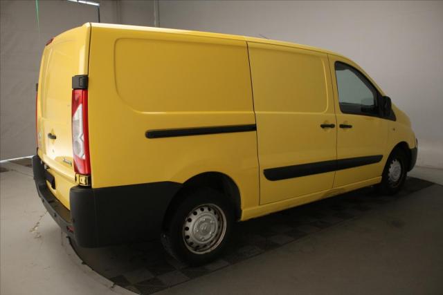 Citroen Jumpy image 3