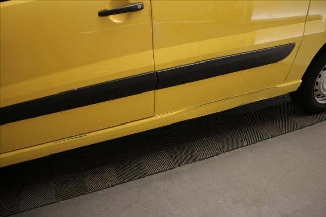 Citroen Jumpy image 8