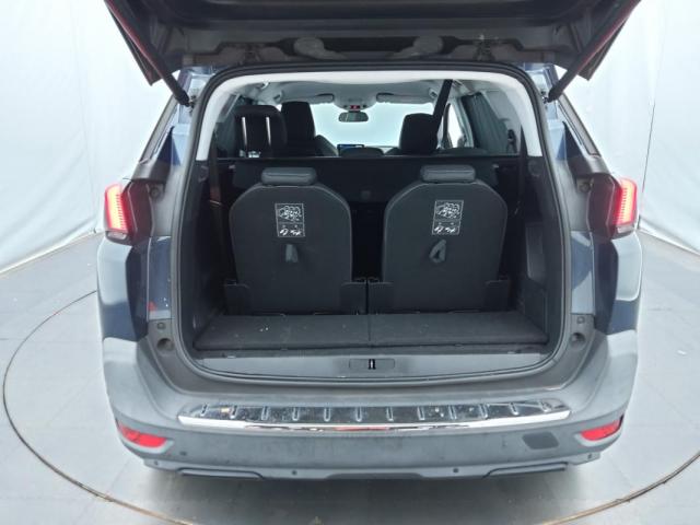 Peugeot 5008 image 5