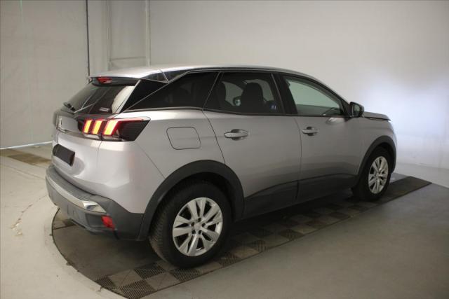 Peugeot 3008 image 1
