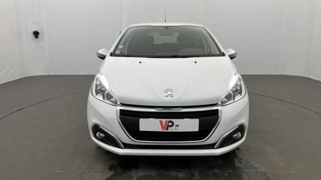 Peugeot 208 image 5