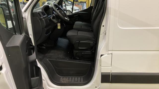 Renault Master image 4