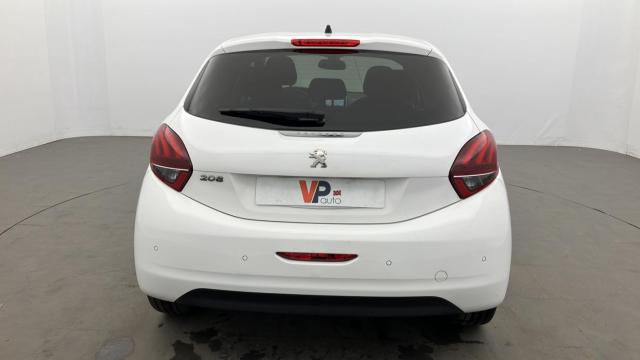 Peugeot 208 image 4