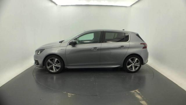 Peugeot 308 image 1