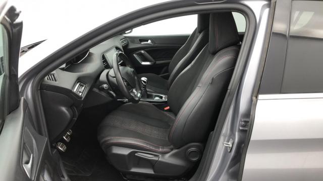 Peugeot 308 image 3