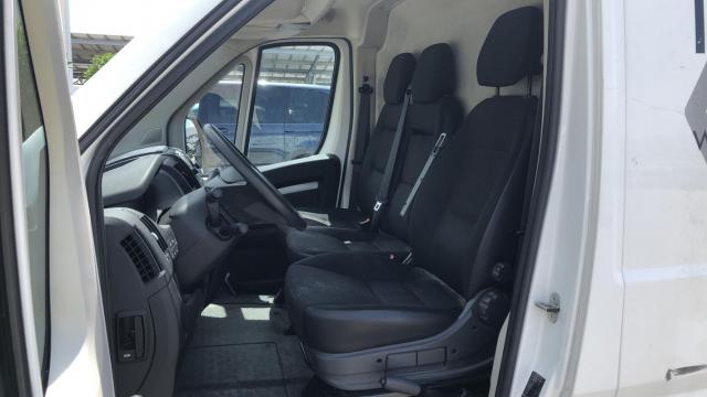 Peugeot Boxer image 6
