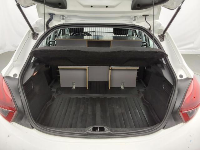 Peugeot 208 Affaire image 4