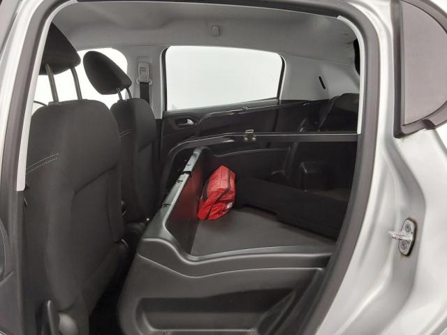 Peugeot 208 image 3