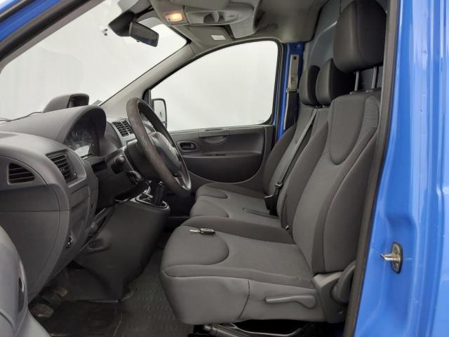 Citroen Jumpy image 2