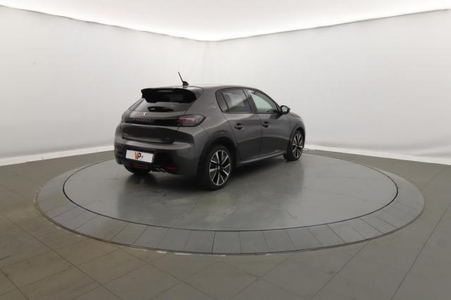 Peugeot 208 image 7