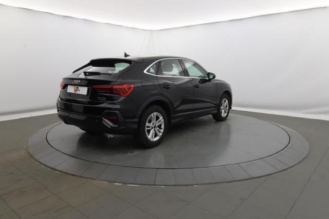 Audi Q3 Sportback image 8