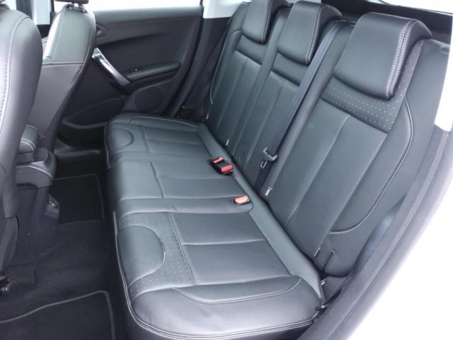 Peugeot 2008 image 7