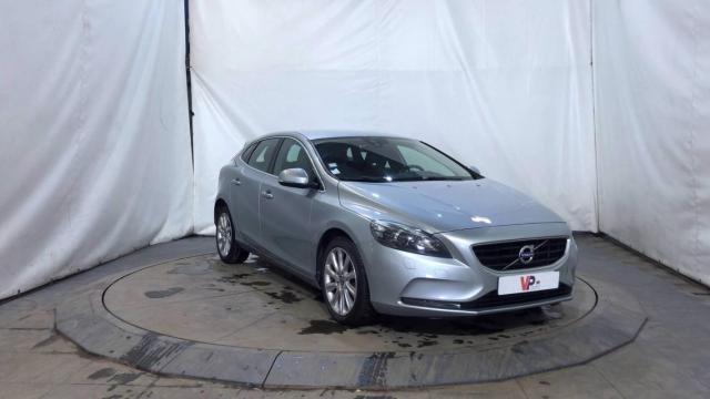 Volvo V40 image 1