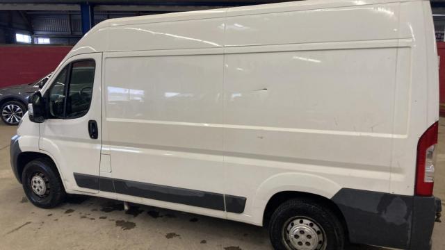 Peugeot Boxer image 1