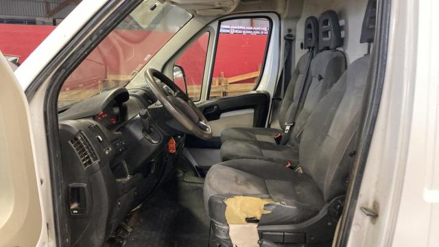 Peugeot Boxer image 3