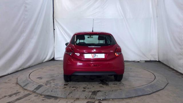 Peugeot 208 image 4