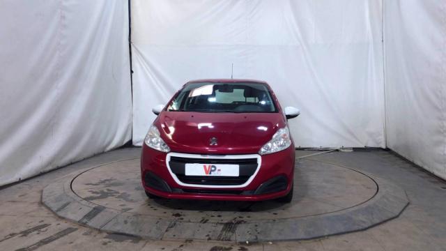 Peugeot 208 image 6