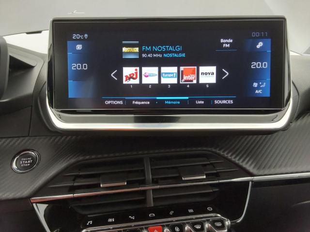 Peugeot 208 image 3