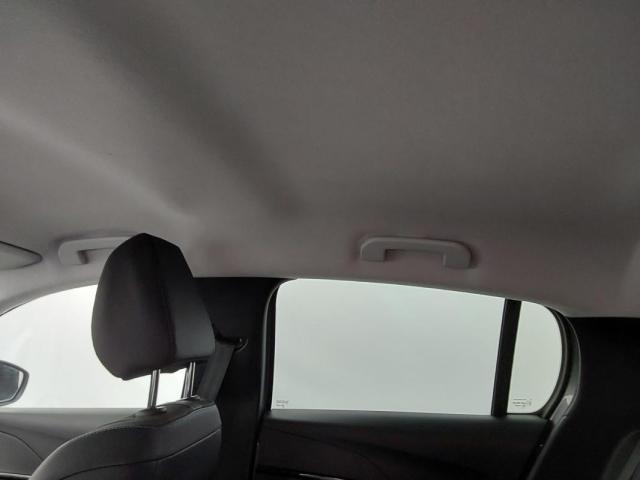 Peugeot 208 image 4