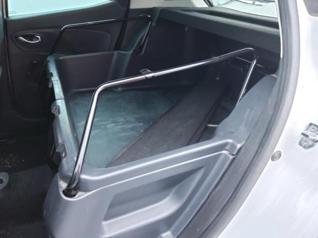 Renault Clio image 8