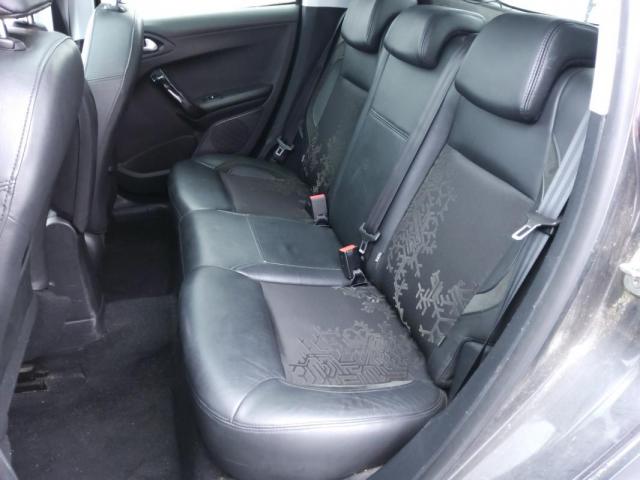 Peugeot 208 image 1