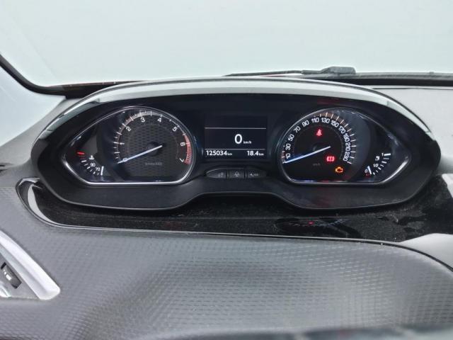 Peugeot 2008 image 2