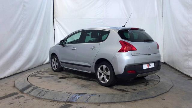 Peugeot 3008 image 1