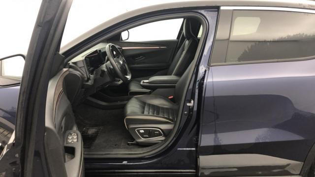 Renault Mégane E-Tech image 1